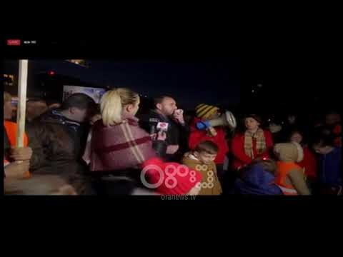 Ora News - Shoqërohet në polici një prej protestuesve të Unazës së Re