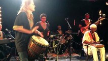 Isabelle GUIDON Percussionniste solo percussions Afrobeat Jazz djembe