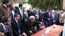 AK Partili Kurtulmuş Balıklıgöl'ü gezdi