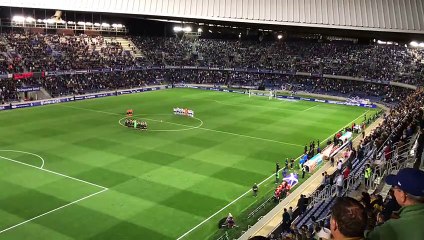 El emotivo minuto de silencio en el Heliodoro por Julen