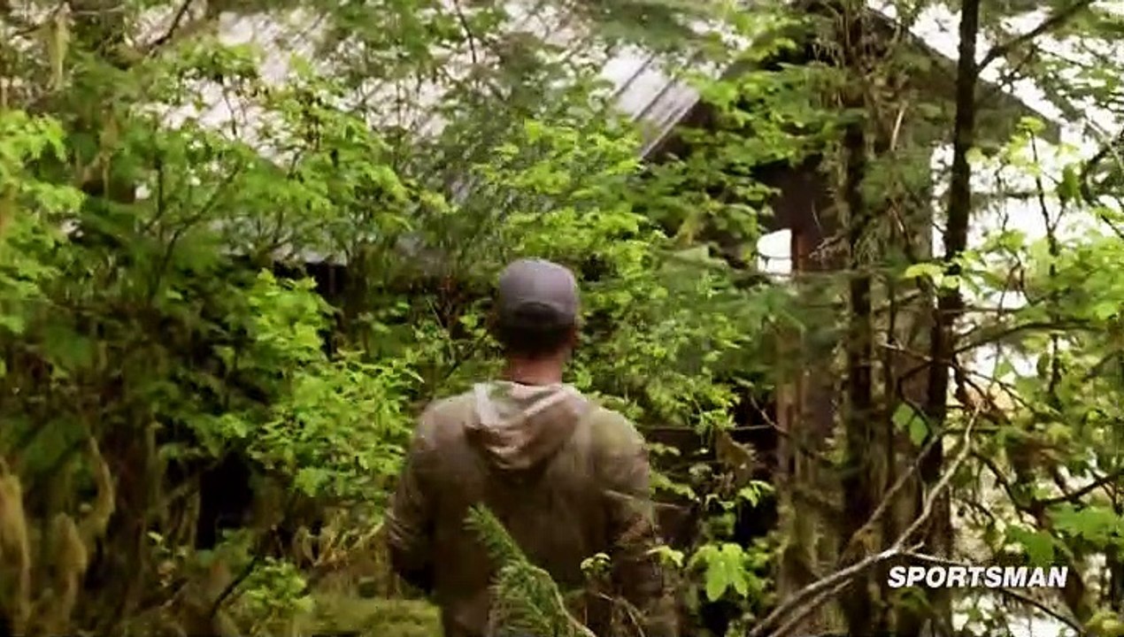 MeatEater.S04E01.Sea.Bear-Alaska.Spring.Bear.and.Seafood.HDTV.x264