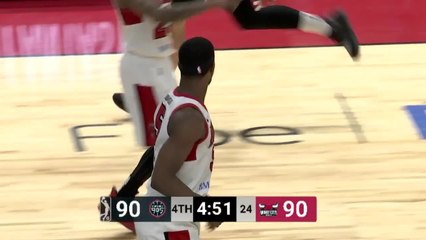 CJ Fair throws down the alley-oop!