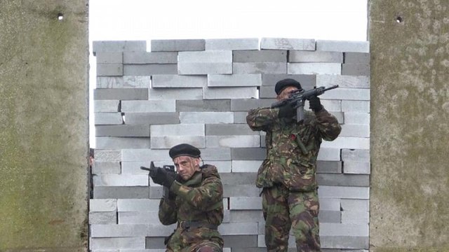 Protesters on Irish border issue dramatic Brexit warning