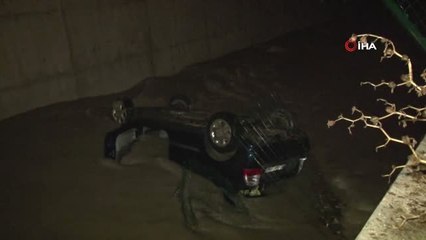 Başkent'te Otomobil Çaya Uçtu