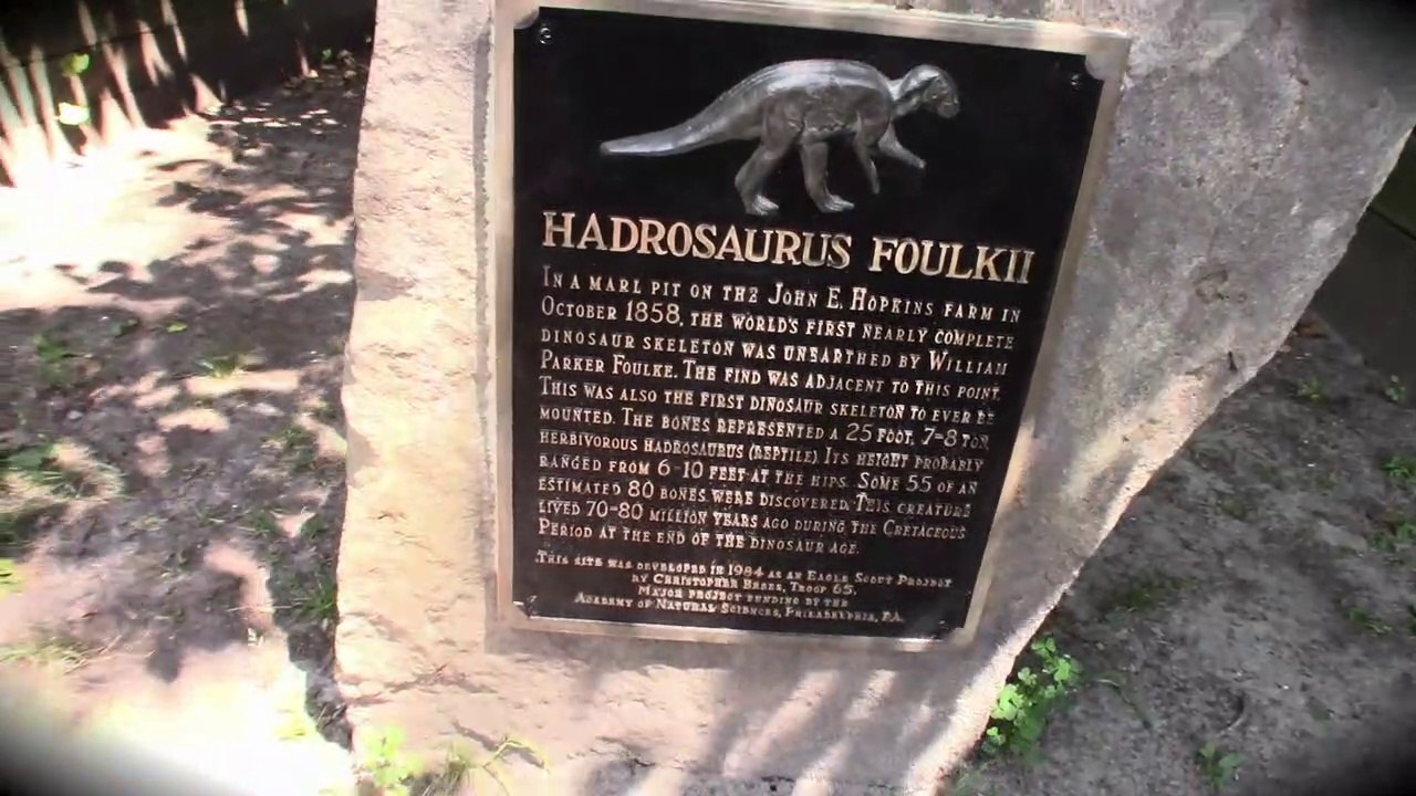 Haddonfield HADROSAURUS FOULKII Statue and Marl Pit (Axis Video)