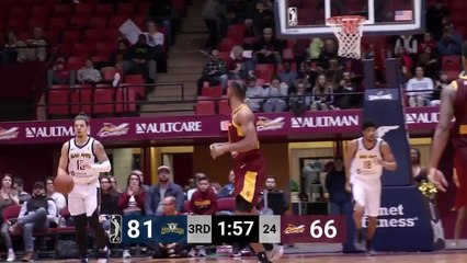 Scoochie Smith shows off the vision for the slick assist