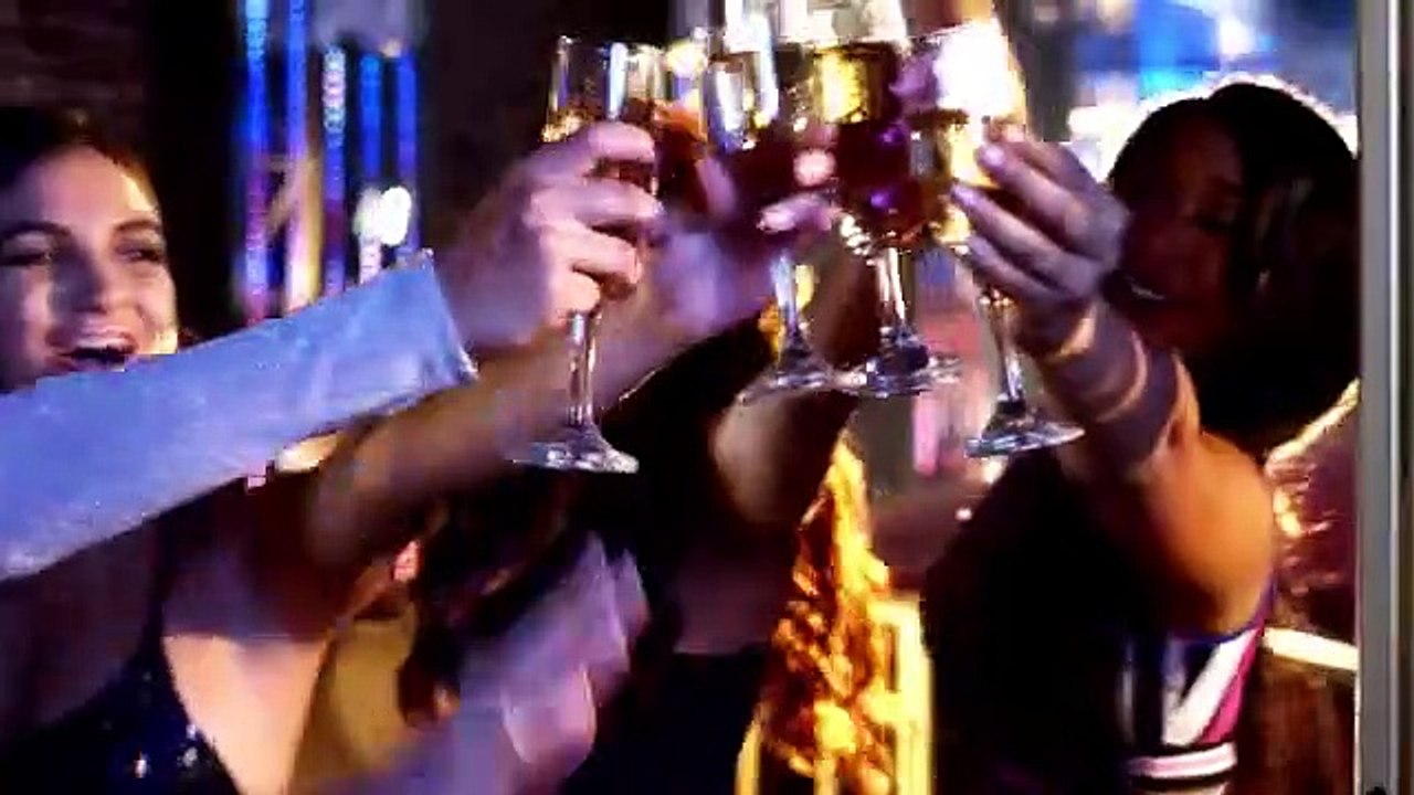 J Alvarez, Pusho - Baila Mami