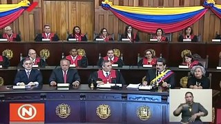 Maduro recibe llamada de Vladimir Putin apoyándolo ante autoproclamación de Juan Guaidó[1]