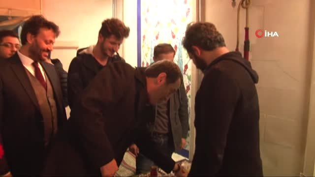 AK Parti Zeytinburnu Belediye Başkan Adayı Ömer Arısoy, Gençlerle Bir Araya Geldi