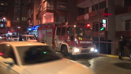 İstanbu Avcılar'da Terk Edilmiş Binada Bir Kişi Yanarak Öldü/ek Görüntüyle