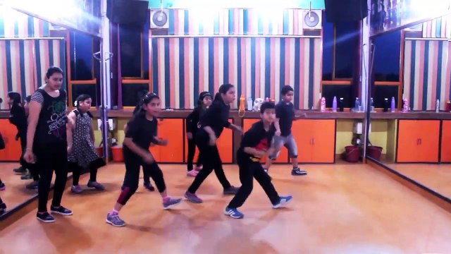 High Heels Te Nache Dance Performance | Easy Dance Steps for Kids | Choreography by Step2Step