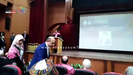 جامعة المنصورة تحتفل بتخرج الدفعة السابعة للطلاب الوافدين
