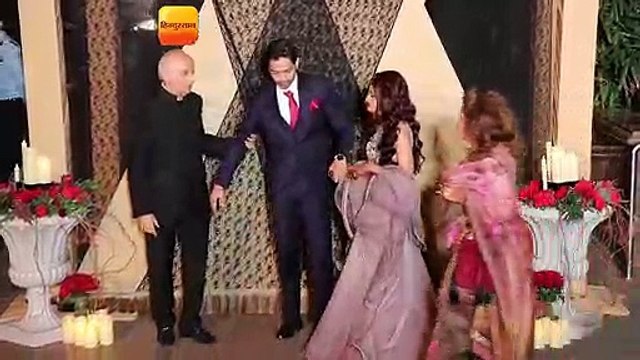 02- VISUAL OF MUKESH BHATT DAUGHTER AND FAMILY AT WEDDING RECEPTION
