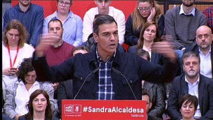 Sánchez dice a Podemos e IU que Maduro es "todo lo opuesto" a la izquierda