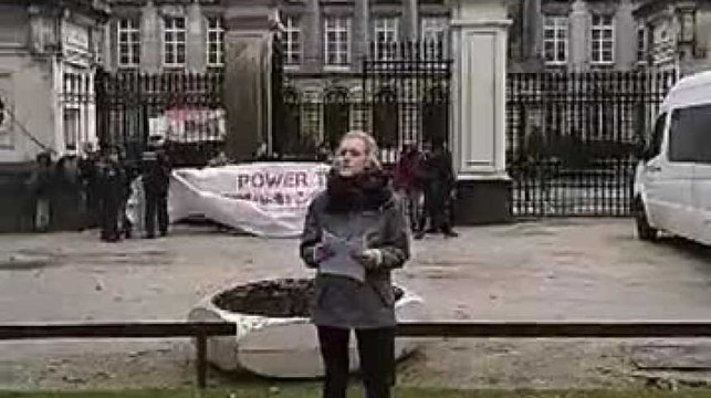 Marche pour le climat à Bruxelles: la vidéo des arrestations administratives en zone neutre