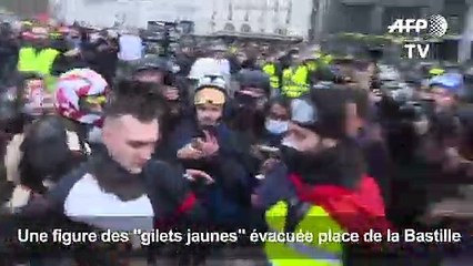 Une figure connue des "gilets jaunes" blessée à l'oeil