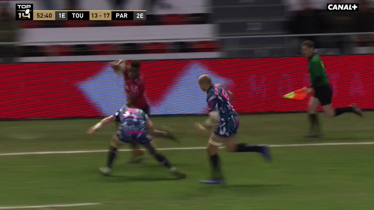 Nakosi fait voler Sanchez et inscrit un superbe essai