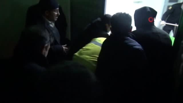 Devrilen Traktörün Altında Kalan Çiftçi Öldü
