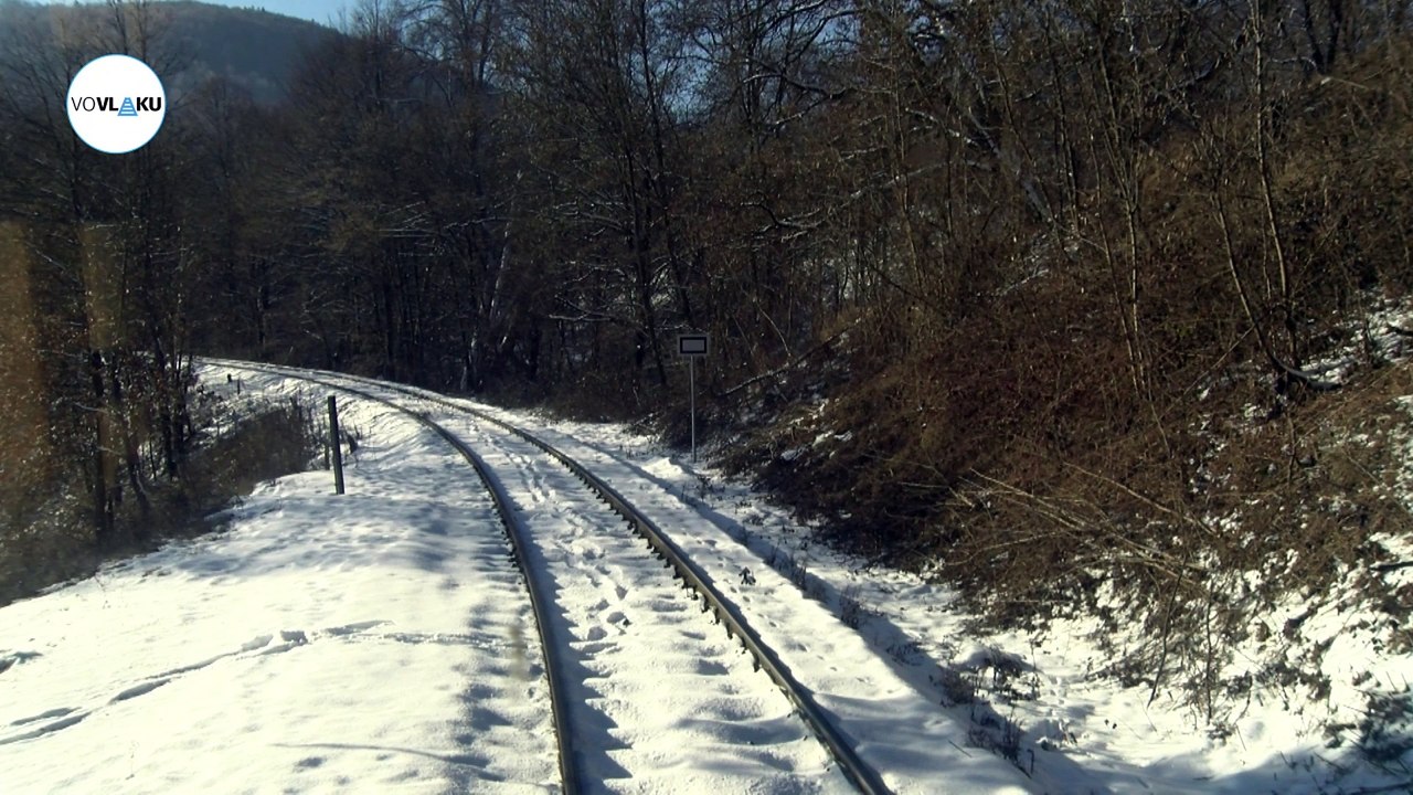 UNIKÁTNY VLAKOVÝ VIDEOPROJEKT: Z Utekáča do Lučenca zasneženým krajom