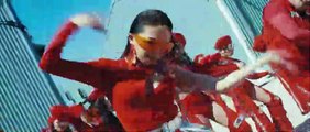 Không Ai Hơn Em Đâu Anh (KAHEDA) - Tóc Tiên [Official Dance Version MV] - YAN News