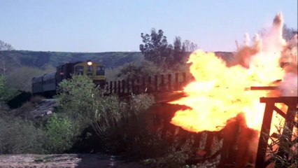 MacGyver (1985) Blu-Ray Slow Death Trailer #1 - Richard Dean Anderson