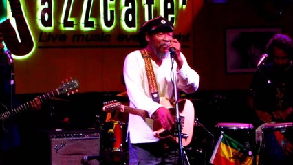 Job2Do Live Concert @ Jazz Cafe Chiang Mai - Featuring Johnny B Goode