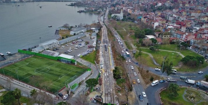 Eminönü-Alibeyköy Tramvay Hattının Rayları Yerleştiriliyor