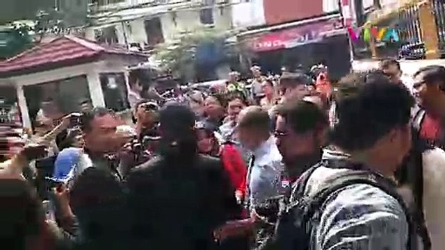 Divonis Penjara, Ahmad Dhani Langsung Masuk Mobil Tahanan