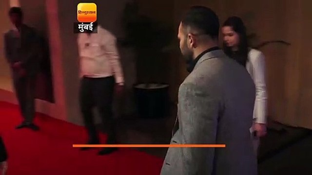 04- MANY BOLLYWOOD CELEBS ATTEND RAJ THAKREY SON WEDDING RECEPTION