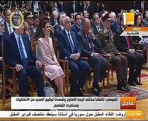 ماكرون: زيارتى لمصر فرصة لتعزيز العلاقة مع شريك نود العمل معه