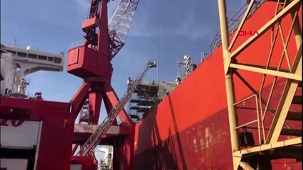 Tuzla'da Gemide Yangın: 7 Yaralı