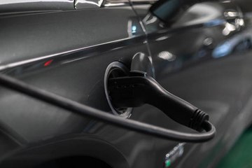 Electrique, essence, hybride : quelle voiture faut-il choisir ?