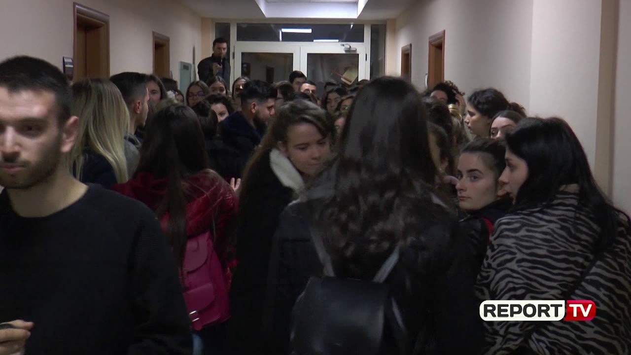 Përplasje mes studentëve te Juridiku, dekani: Duam mësim, na siguroni ambiente të tjera
