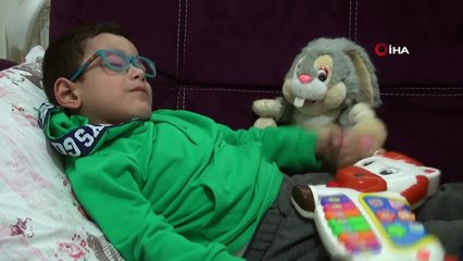 4 Yaşında 10 Defa Ameliyat Oldu, Yürümek İçin Destek Bekliyor