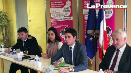 Vaucluse : Brune Poirson et Gabriel Attal expliquent le service national universel à des lycéens