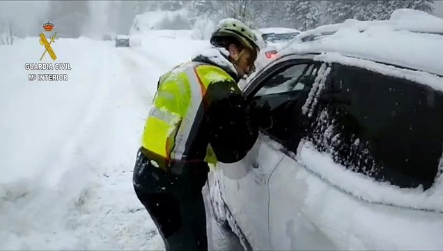 TEMPORAL de NIEVE Evacuadas 350 personas del balneario de Panticosa Huesca por riesgo de aludes