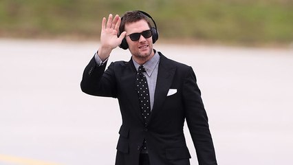 Patriots and Rams arrive in Atlanta prior to Super Bowl LIII