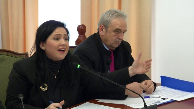 Ora News- BE kontrollon kufirin shqiptar, ironia e Flamur Nokës në Komision