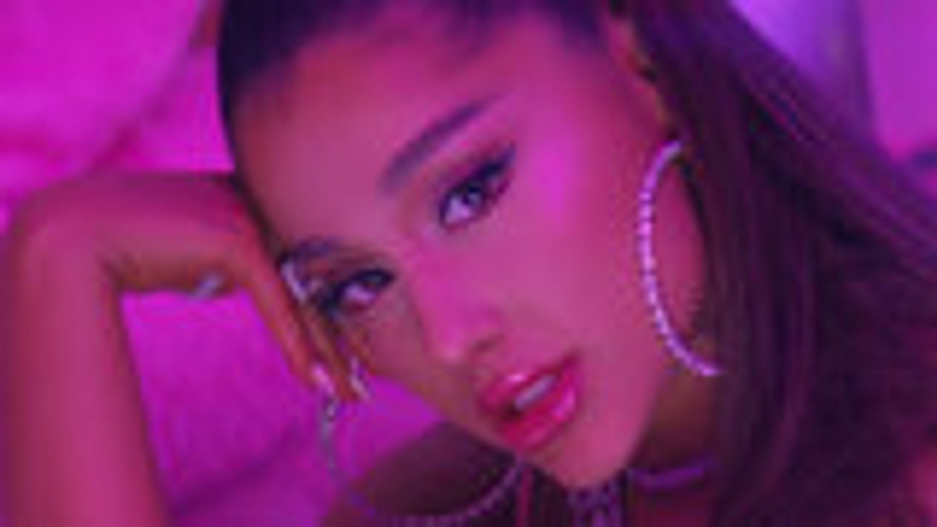 Ariana Grande Shines Atop The Billboard Hot 100 With 7 Rings Billboard News Video Dailymotion