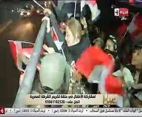 أطفال بزى الجيش والشرطة يوجهون التحية للأبطال ببرنامج "صبايا"