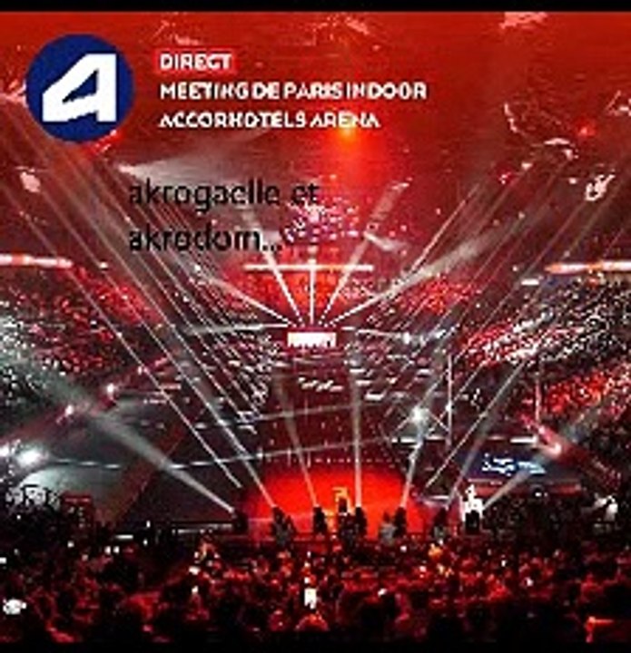 De son canapé, notre coach voyage de paris, en passant par les charentes pour suirvre la team..