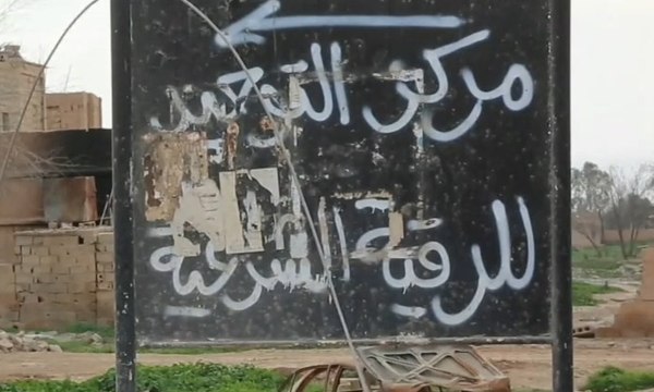 Pasukan Suriah SDF Terus Desak ISIS di Perbatasan Irak