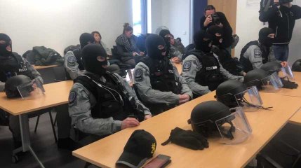 Entraînement de l’UAS de la police de Mons : le briefing
