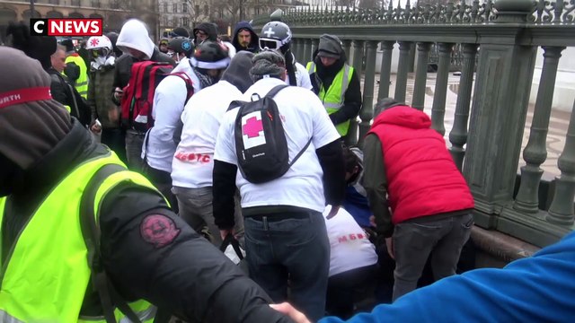 Jérôme Rodrigues blessé à l'oeil : le rapport qui change la donne