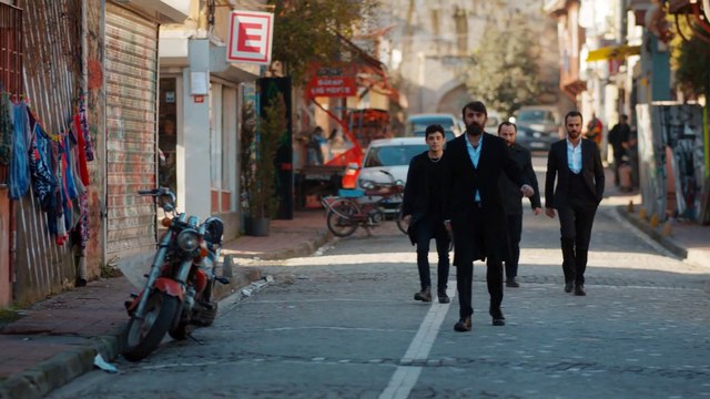 Çukur 2.Sezon 17.Bölüm Cumali Meke'ye Hesap Soruyor
