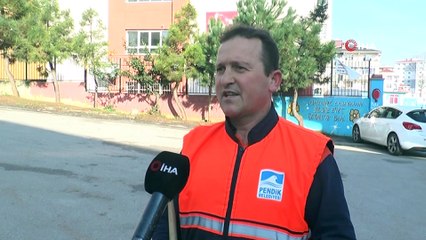 Yolda bulduğu içi para dolu  cüzdanı sahibine teslim eden temizlikçi insanlık ölmemiş dedirtti