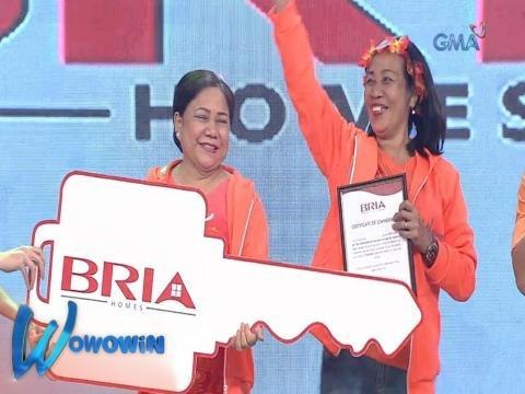 Wowowin: Lucky audience, nakatanggap ng house and lot mula kay Kuya Wil!