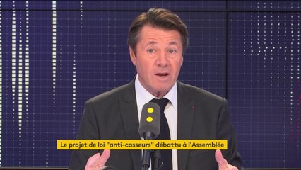 La loi "anti-casseurs" est "une bonne loi", affirme Christian Estrosi