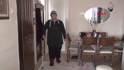 İzmir Hem Eşini Hem Evini Kaybetti