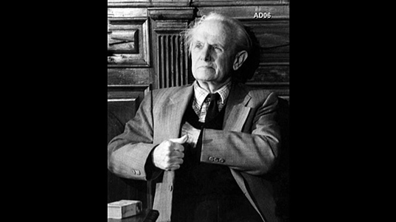 Émission de Radio-Nice, Partie 1 ‘’Visages et Villages’’, reportage à La Croix-sur-Roudoule   – Fonds Francis Gag